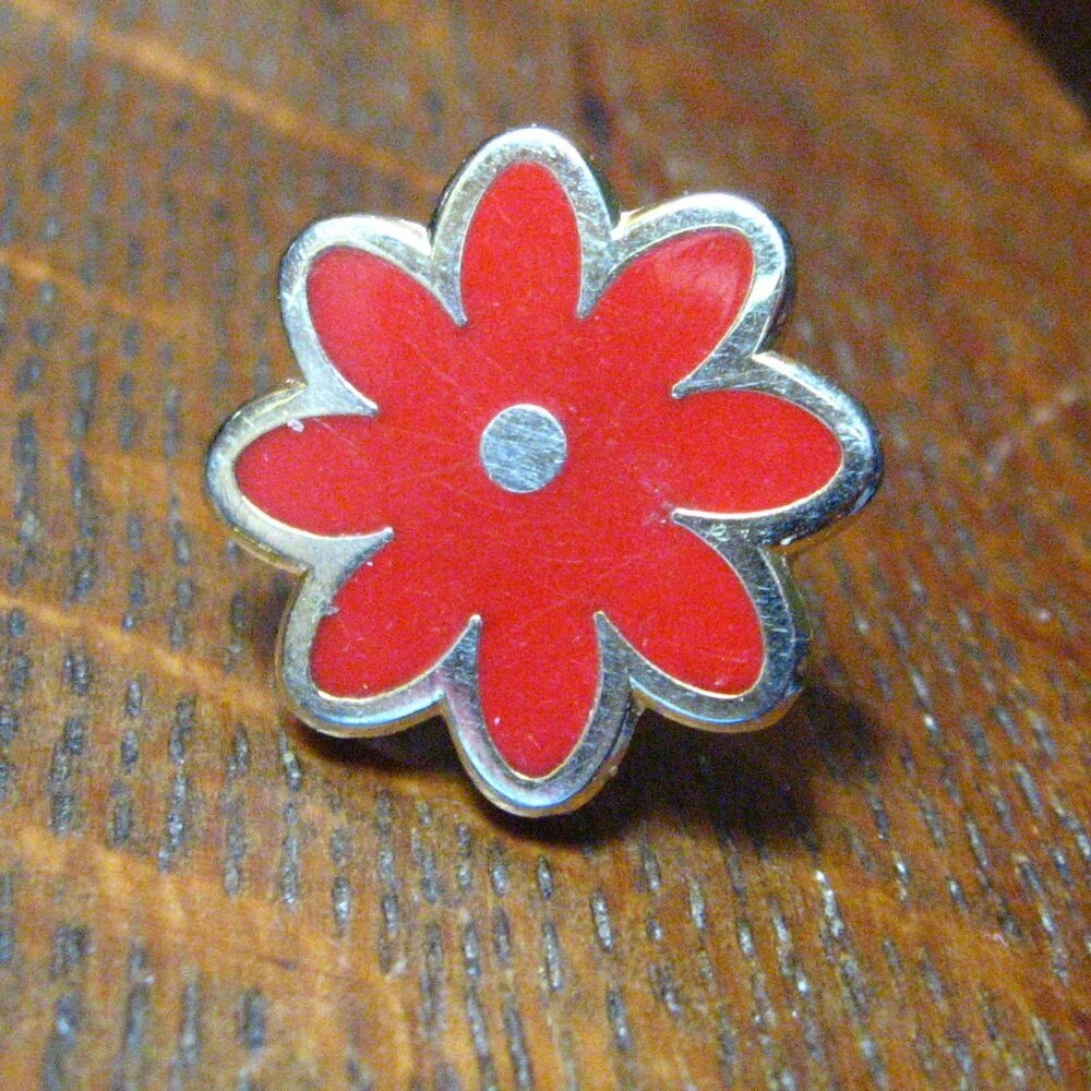 Groovy Red & Gold Poppy Flower Lapel Pin Tie Tack Brooch